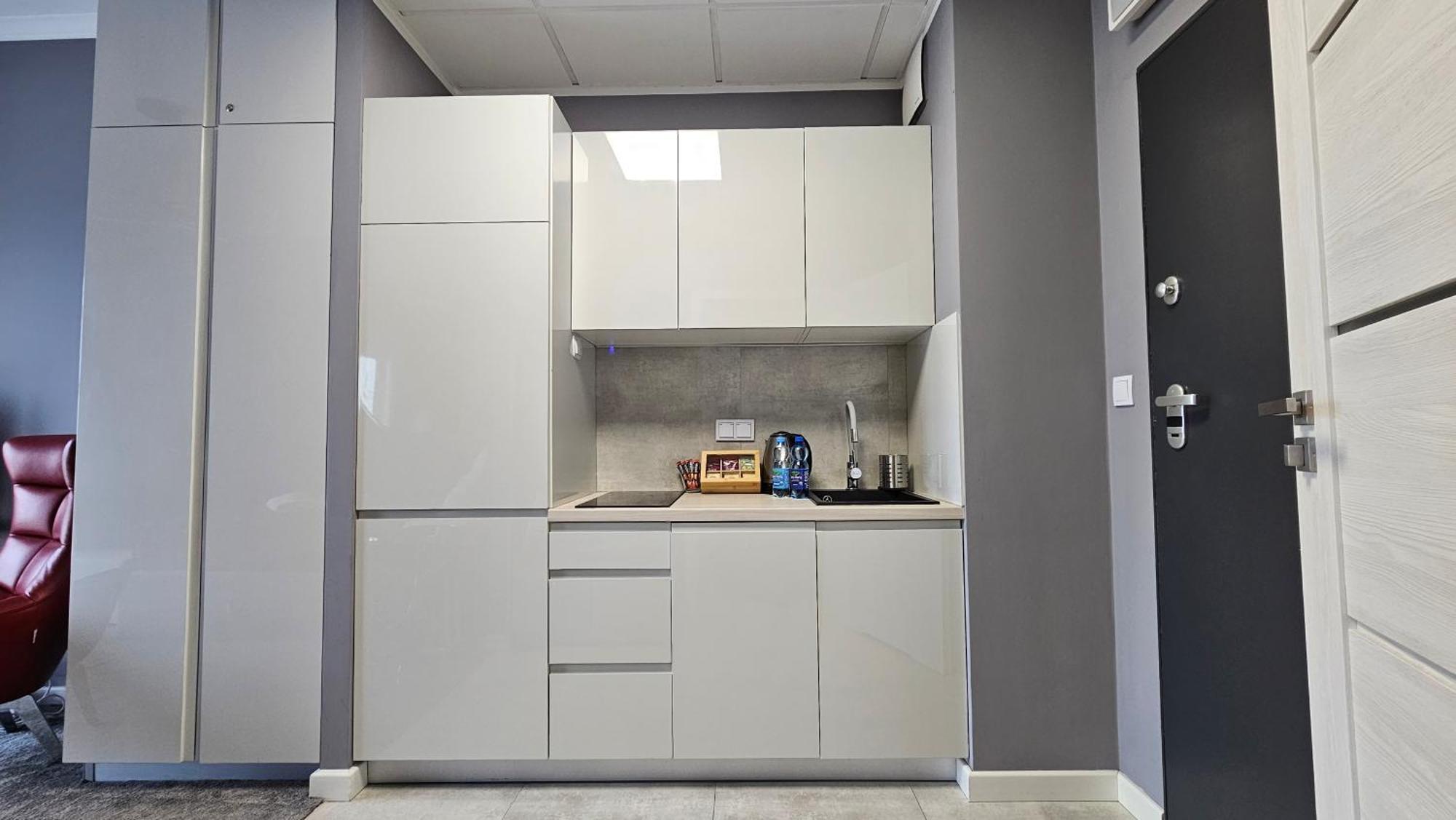 Apartamenty Wola Tower Na Prymasa - Z Widokiem Na City Warszawa Exteriör bild