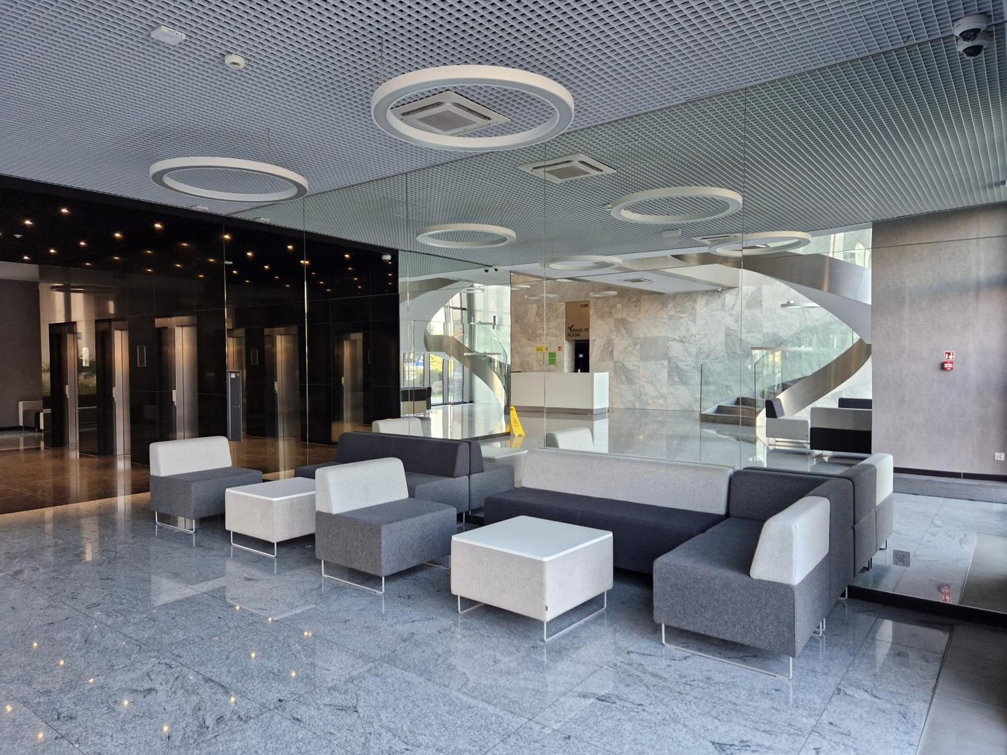 Apartamenty Wola Tower Na Prymasa - Z Widokiem Na City Warszawa Exteriör bild